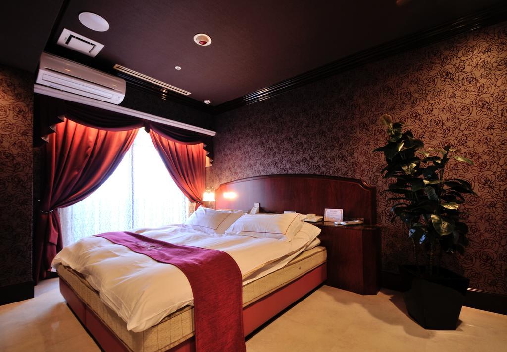 Hotel Alps (Adults Only) Οσάκα Εξωτερικό φωτογραφία