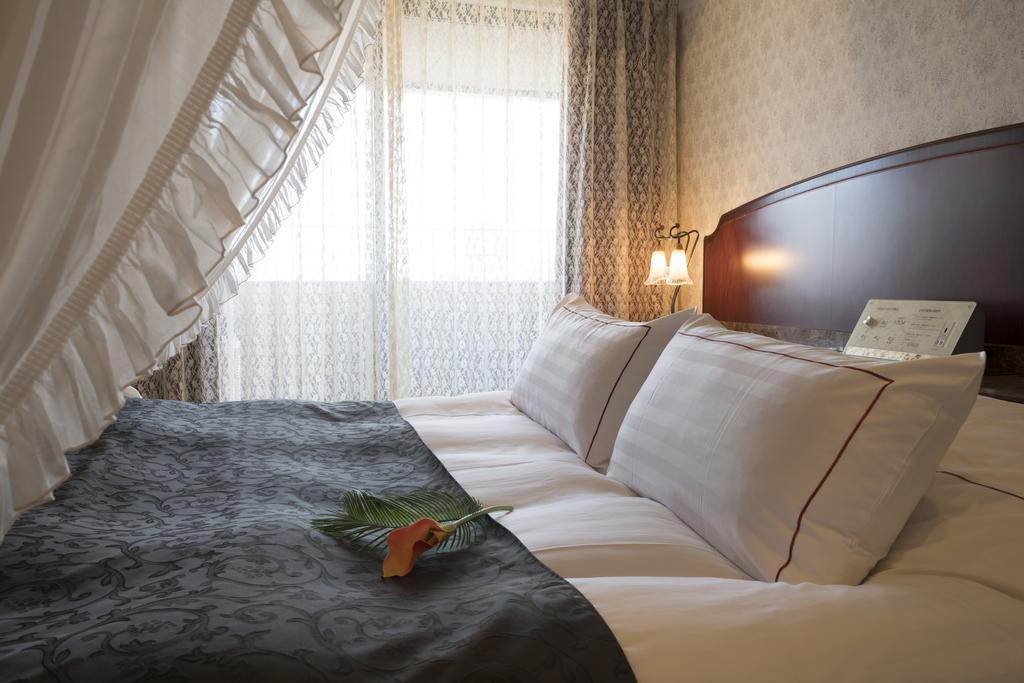 Hotel Alps (Adults Only) Οσάκα Εξωτερικό φωτογραφία