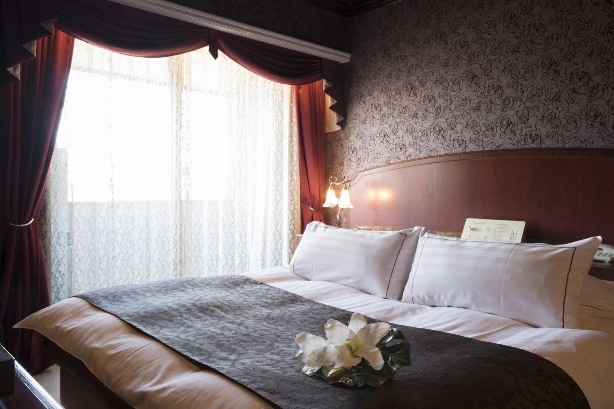 Hotel Alps (Adults Only) Οσάκα Εξωτερικό φωτογραφία