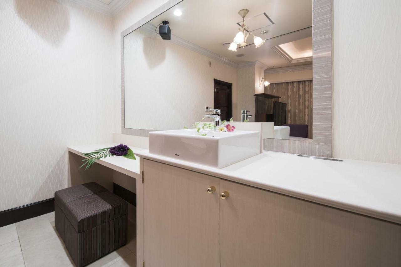 Hotel Alps (Adults Only) Οσάκα Εξωτερικό φωτογραφία